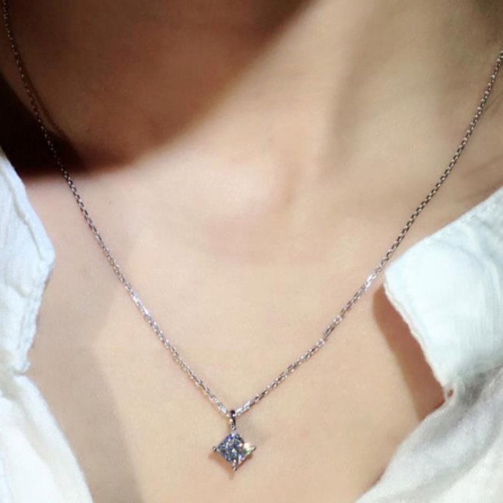 *NEW 2ct Princess Cut Solitaire Diamond Necklace - Picture 5 of 5